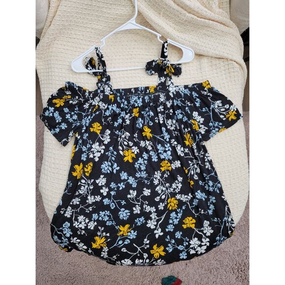 Lane Bryant Floral Shoulder Tie Short Sleeve Top Size 14/16 - Picture 2 of 6